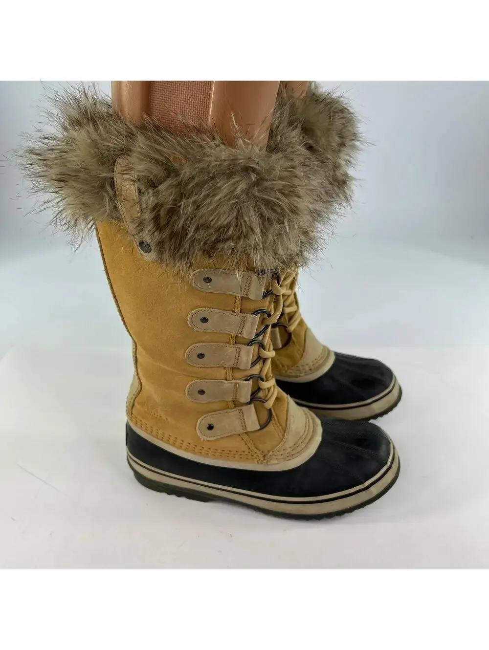 Sorel Joan of Arctic Fur Trim Winter Boots US 8 tan black waterproof Boot